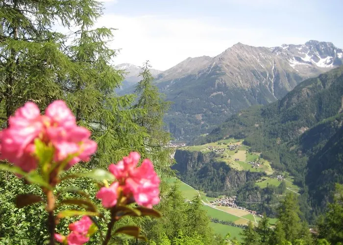 Haus Kristall Гостевой дом 3*