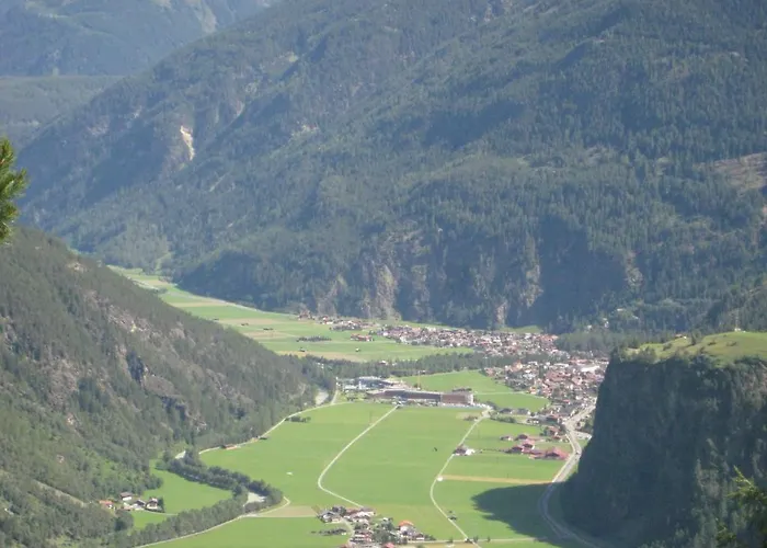 Haus Kristall Гостевой дом