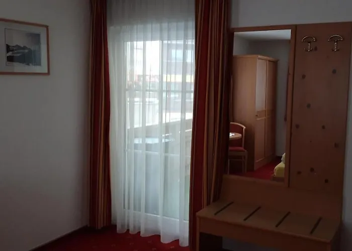 Haus Kristall 3* Längenfeld